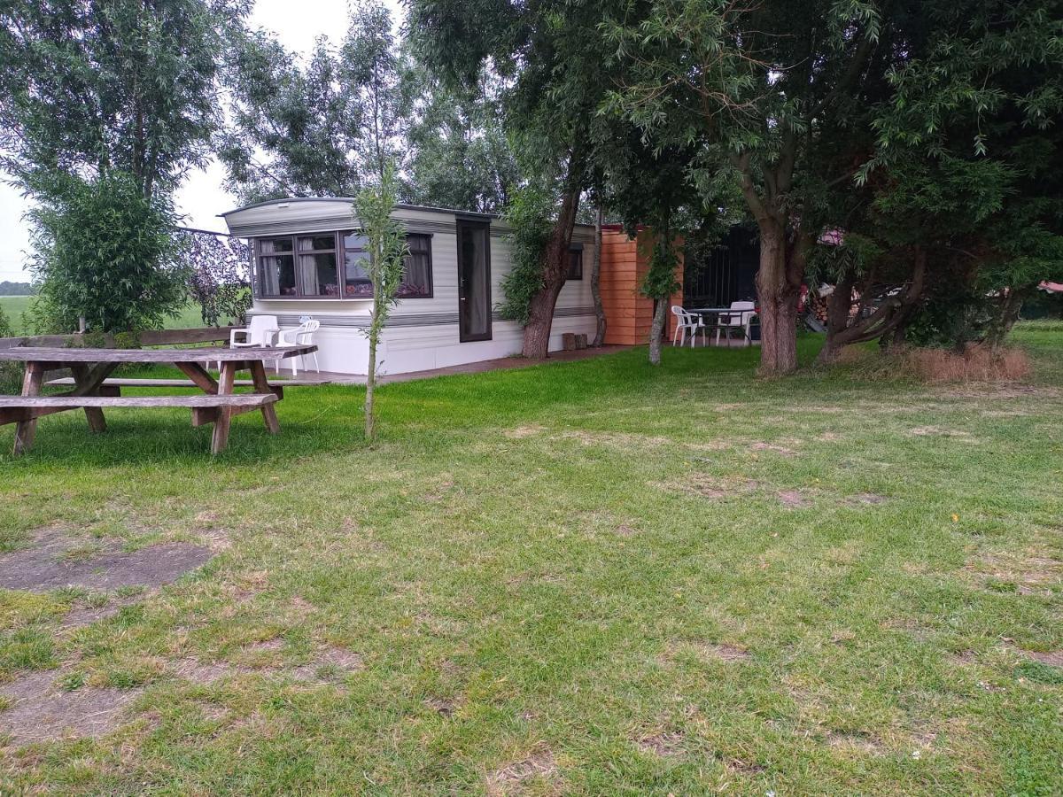 De Boerenskuur..chalet.. Holiday home Assendelft